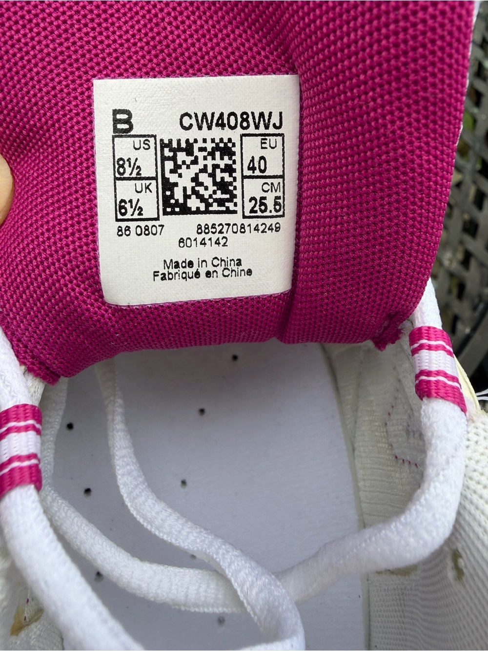 New Balance Women’s White & Pink 408 Athletic Sneakers 8.5 - Picture 9 of 11